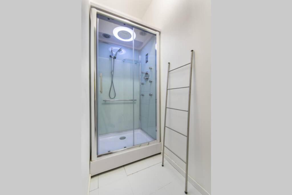 Al Politeama Apartment Палермо Екстериор снимка
